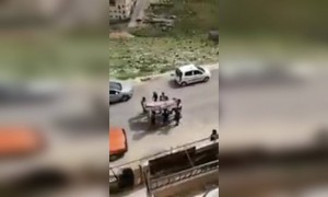 पाय मोकळे करायला लोक काय नाटक करतील देव जाणो