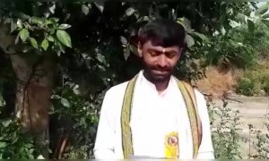 कोरोना विषयावर सुंदर कविता,गांधी कधीच म्हणले होते खेड्याकडे चला.