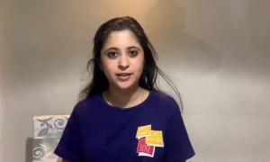 ओढणी किंवा स्कार्फचा मास्क म्हणून वापर कसा कराल? सांगतेय गायत्री दातार