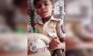 माझ्या पप्पांना त्रास देऊ नका घरातच बसा. चिमुकल्याची हाक