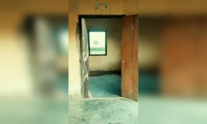 तुम्हाला समजलं तर कळवा आम्हाला पण..