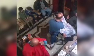 कोणी सांगितला होता आगाऊपणा करायला..