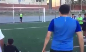 हा गोल कसा मारला पहा..!