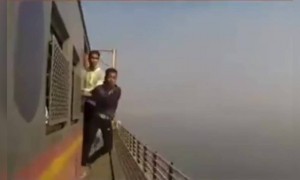 'फिर मुस्कुराएगा इंडिया'..!!