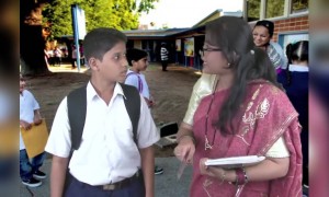 समुद्रात नारळाचे झाड कोण लावतंय का..!!