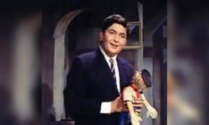 सुप्रसिद्ध अभिनेते ऋषी कपूर यांचे बालपणीचे काही आठवणी