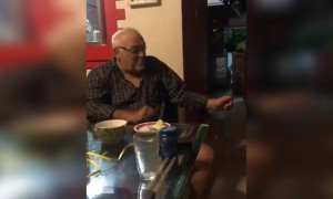 म्हातारपणी असे एन्जॉय केलं पाहिजे.