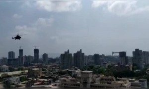 करोना योद्ध्यांना सेनेची सलामी; हेलिकॉप्टरमधून मुंबईतील जे. जे रुग्णालयावर पुष्पवृष्टी