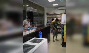 जर आपण यापेक्षा ही वाईट अपमान पाहिले असेल तर सांगा..!!