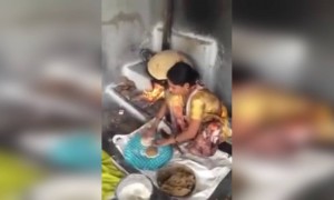 पुरणपोळी करण्याची सुंदर कला...