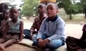 आपण आपल्या संस्कृतीला विसरत चाललोय पण दक्षिण आफ्रिकेतील लोकांना आपल्या संस्कृतीचे महत्व पटले आहे