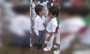 दोन भावा मधील प्रेम मोठे झाल्यावर पण असेच राहवे.