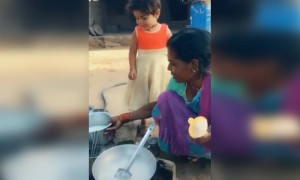 खूप गोड आवाज आहे..!!!