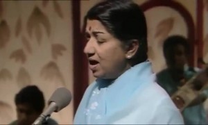 'लग जा गले' लता मंगेशकर यांनी गायलेलं सुंदर गाणं नक्की पहा..