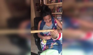 हा आवाज ऐकून आजीच्या अंगाई गीताची आठवण येईल. पूर्ण गाणं नक्की ऐका