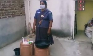 फार छान संदेश.! मुलांना वीस सेकंद हात कसे धुवायचे हे गाण्याच्या माध्यमातून जनजागृती करताना..!!!