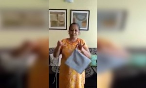 या आज्जीबाई कोण आहेत माहिती नाही पण यांच्या कल्पनेला एक सलाम केलाच पाहिजे