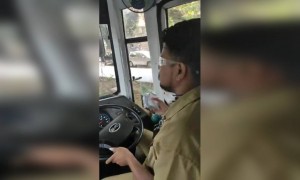 कर्म आणि कर्तव्य दोन्ही सोबत आपल्या कार्याला सलाम