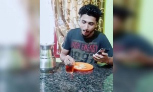 काळा चहा आहे हेच विसरला सवयीचा परिणाम