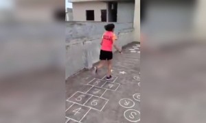 लहान मुलांसाठी प्रेरणादायी व्हिडीओ जिद्द असली ना जगात कोणतीही गोष्ट अवघड नाही