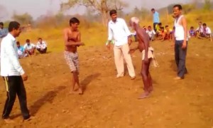 कुस्तीला वय असं काय नसत कुस्ती अंगातच असावी लागते.