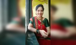 तुम्ही कशाला बिथरता......?