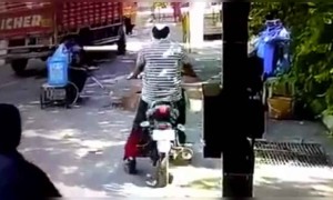 सॅनिटायझर ज्वलनशील आहे. सावधगिरी बाळगणे ही आपली जबाबदारी.