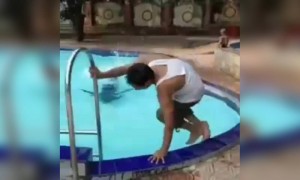 याला कुठला पुरस्कार द्यायचा रे हसुन हसुन पोट दुखले बघा आणि शेअर करा 🤣😂