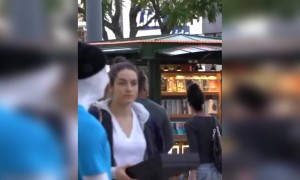 कृपया मला पहा...