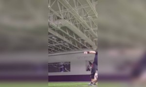 मला पकड....