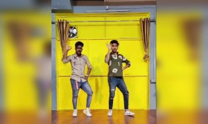 सुपर कूल मुलगे....