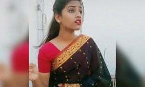 सुंदर मुलगी