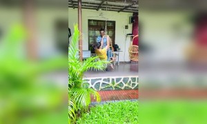 तू माझ्याबरोबर राहशील का ?