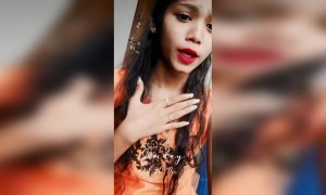 सुंदर आहे हि मुलगी