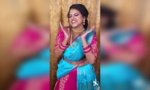 सुंदर आहे हि मुलगी