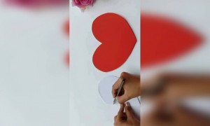 सुंदर कार्ड पहा...