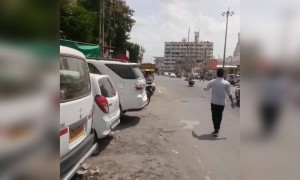 बघा तर एक वेळेस