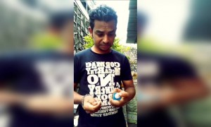 जगणे पण झुरळा सारखे झाले