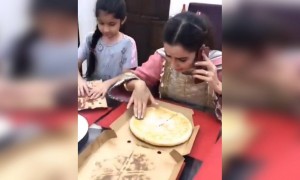 माला पिझ्झा खायचा आहे...