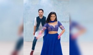 मस्त डान्स...