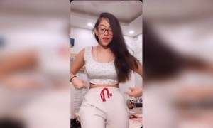 डान्ससिन🔥काय कमर आहे हिची