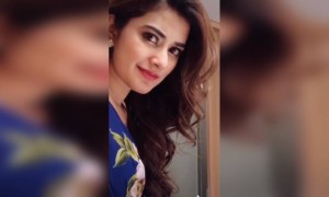 गरम 🔥गरम 🔥