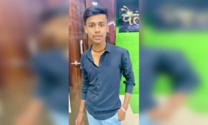 व्हायरल व्हिडिओ   ..,