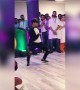 या मुलाचा डान्स पहा...